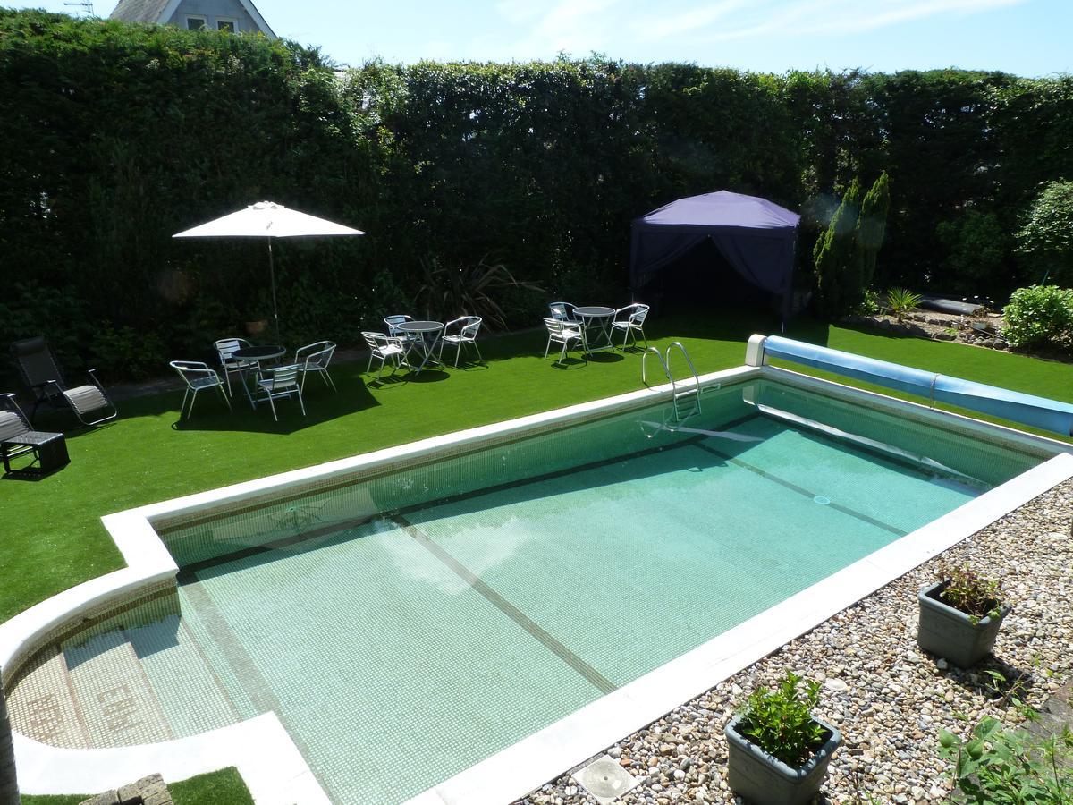 Oaklands House - Adults Only Hotel Brading Exterior photo